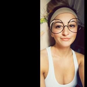 Meet your Posher, Monica